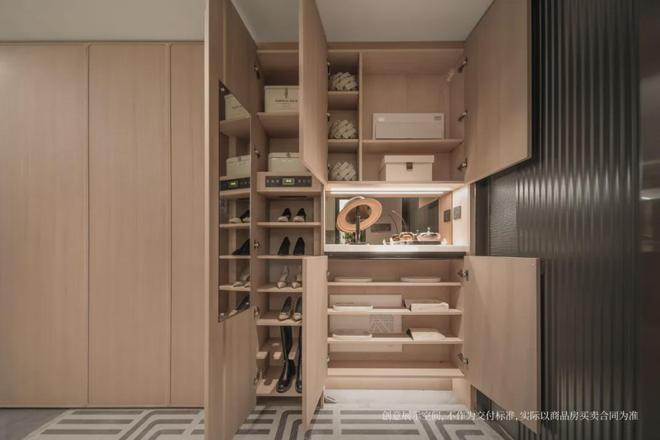 楼处发布：招商时代潮派以品质引领！J9九游会百度热搜@招商时代潮派售(图2)